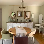 Maison Avec Jardin Clos A Proximite Des Deux Jumeaux Hendaye